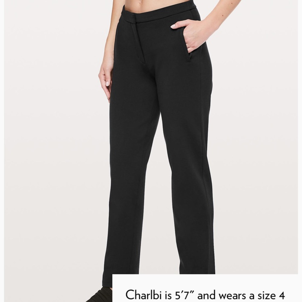 Lululemon “On the Move” Pants Black sz 4 NWT